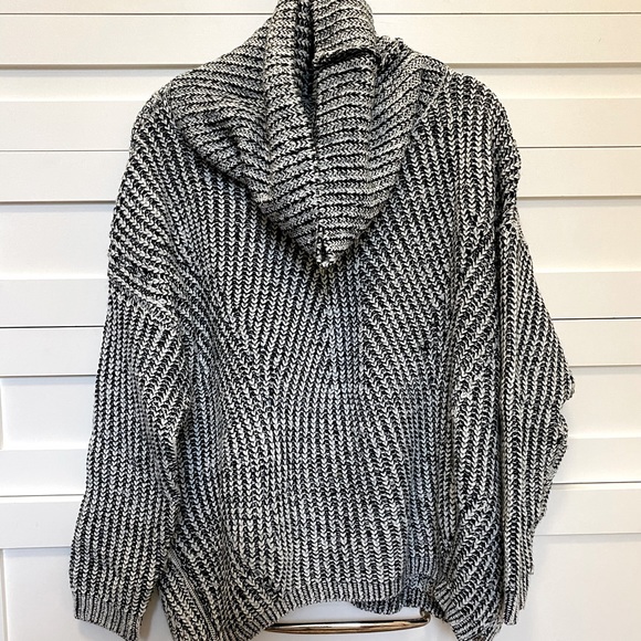LF Sweaters - LF turtle neck with zipper detail!